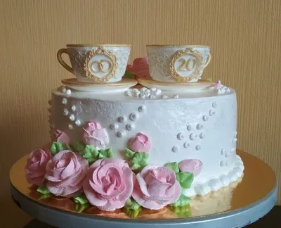Фото торта из мастики на годовщину свадьбы в высоком разрешении