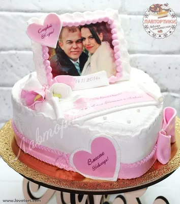 Восхитительный торт из мастики на годовщину свадьбы в разных вариациях