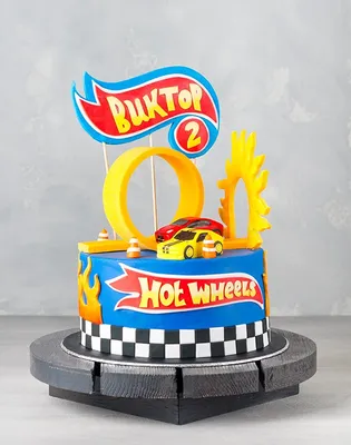 Hot wheels cake with gingerbreads• Торт Хот вилс с пряниками - YouTube