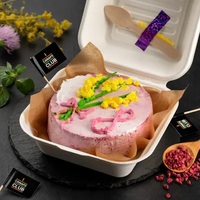 Бенто торт на 8 марта для мамы — на заказ по цене 1500 рублей |  Кондитерская Мамишка Москва