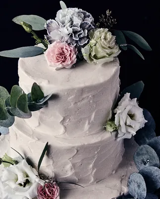 Очаровательный торт на свадьбу: скачать бесплатно