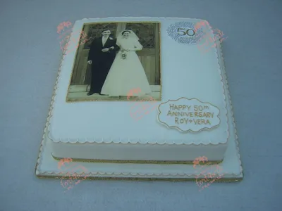 Великолепный торт на золотую свадьбу: фото в формате webp