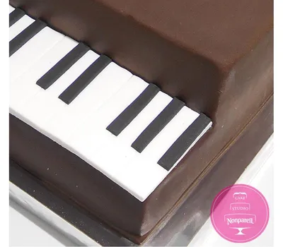 Торт «Рояль» категории торты с клавишными музыкальными инструментами: торты  рояли, пианино, синтезаторы и др.