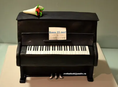 Торт Праздничный Пианино на заказ в Днепре - Cake Studio Nonpareil.ua