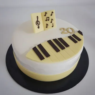 Фото торта пианино: вдохновение для сладкоежек