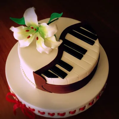 Десерт с идеальным сочетанием вкусов: торт пианино