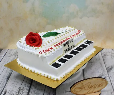Фото торта пианино: насладись прекрасным вкусом