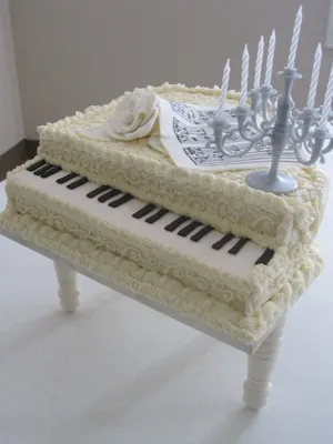 Торт пианино: погрузитесь в мир сладких симфоний