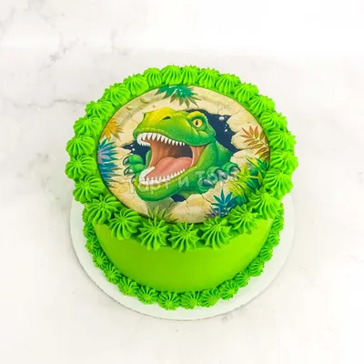 Уникальный торт с динозаврами на фоне природы