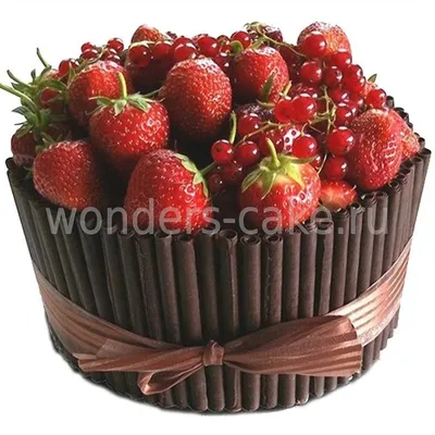 Дегустационный торт с свежими ягодами