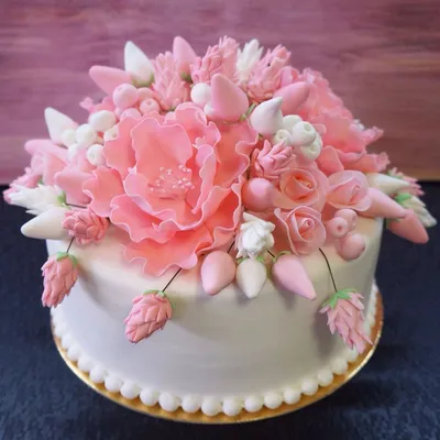 Торт с цветами из мастики на заказ с доставкой в интернет  магазине-кондитерской