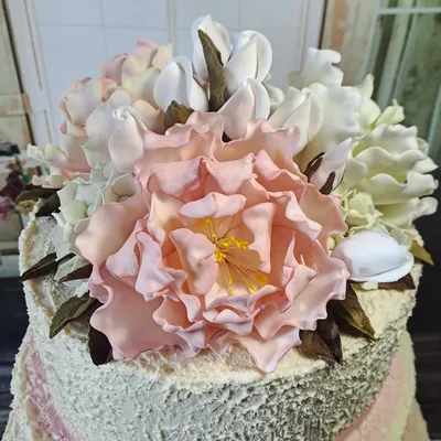 Торт с лилиями из мастики - 65 фото