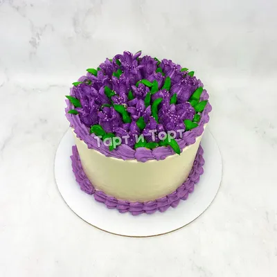 Изображение Торт с цветами из крема в формате png для обоев