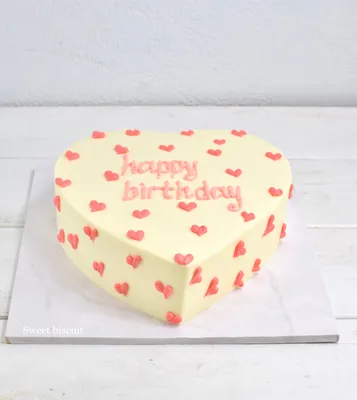 Фотография торта сердечной формы для фона