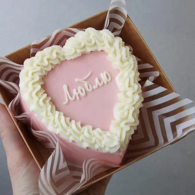 Фоновое изображение торта сердце на бесплатной загрузке