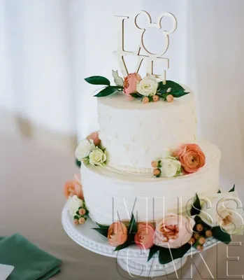 Шедевральное произведение: торт свадебный без мастики