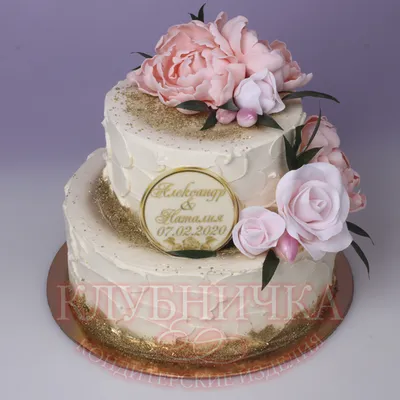 Торт свадебный без мастики: стиль и изысканность