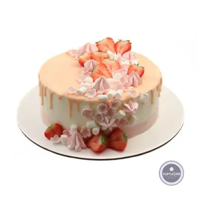 Белый торт без мастики с красными цветами