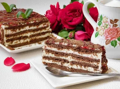Восхитительный десерт - торт из печенья без выпечки
