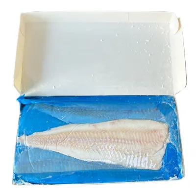 Треска филе свежемороженое проложенное без кожи 400-900 гр купить в Москве  по цене 825 руб. – FROST FISH