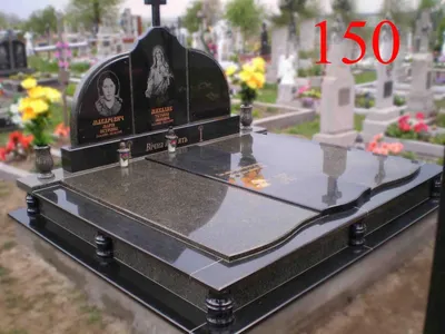 Памятник тройной из гранита под будущее захоронение (ID#641943243), цена:  69490 ₴, купить на Prom.ua