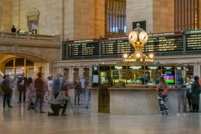 Центральный вокзал Нью-Йорка большой Редакционное Стоковое Фото -  изображение насчитывающей манхэттен, пассажир: 177138858
