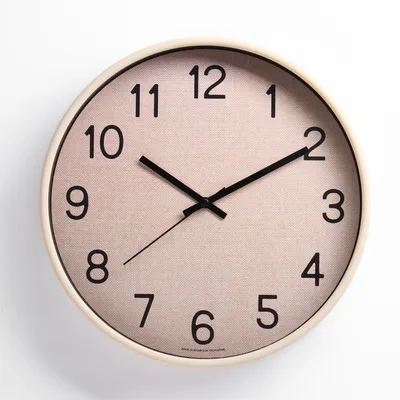 элегантный циферблат часов с римскими цифрами на белом Иллюстрация вектора  - иллюстрации насчитывающей традиционно, часы: 216789298