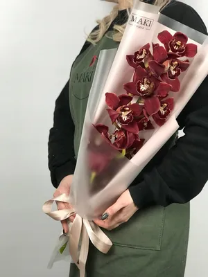 Купить Букет из ветки орхидеи Cymbidium в Томске - доставка цветов МАКИ