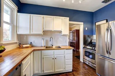 Покраска стен на кухне: 7 примеров техники блокировки цвета -  archidea.com.ua