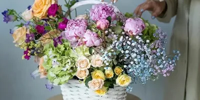 Корзина цветов \"Счастье\" | Цветочный магазин Камелия