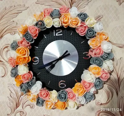 Декор настенных часов из цветов и гирлянды | Пикабу