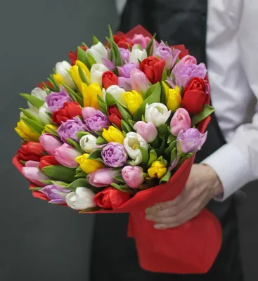 Красивый букет цветов для шикарной девушки купить с доставкой по Томску:  цена, фото, отзывы.