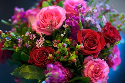 Красивый букет цветов для девушки - купить с бесплатной доставкой 24/7 по  Москве