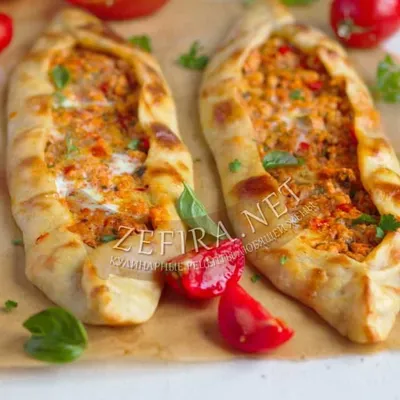 Турецкая пицца \"Пайд\" - пошаговый рецепт с фото на Повар.ру