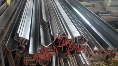 Купить Уголок стальной 35х35х4мм (12м), по цене 265.00 р. с доставкой по  Москве в магазине Экспресс-Строймаркет