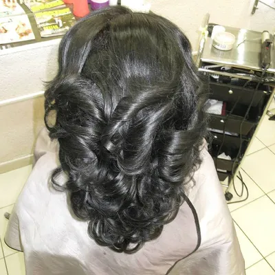 Curly wedding prom hairstyle for long hair. Свадебная прическа, прическа на  выпускной - YouTube