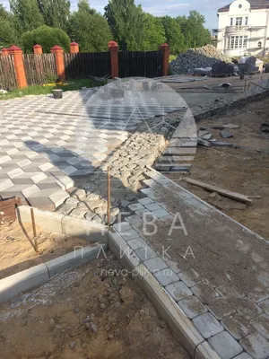 Укладка тротуарной плитки на песок в Москве цена от 450 рулей за м2
