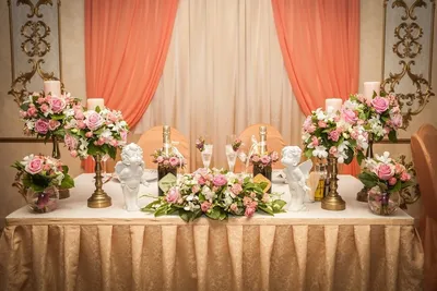 Оформление свадебного стола жениха и невесты в Туле: 8 декораторов для украшения  свадебных столов
