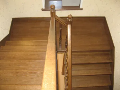 П-образная деревянная лестница К- 004м - 2 | фото, цены | купить, заказать,  монтаж