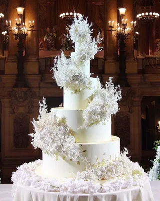 Необычный свадебный торт - 54 фото