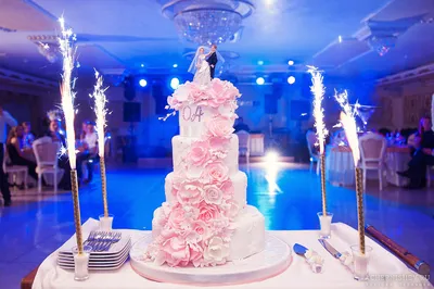 Сладкое дело: свадебные торты от лучших кондитерских Москвы · NEVESTA.MOSCOW