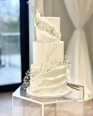 Одноярусные свадебные торты без мастики – цены в Москве