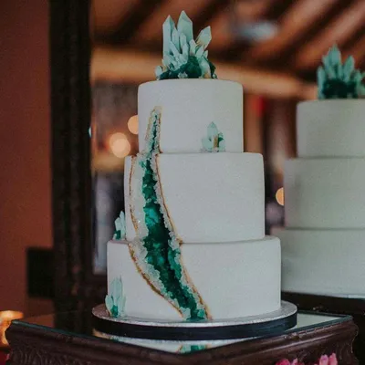 Фото фантастических свадебных тортов в разных форматах