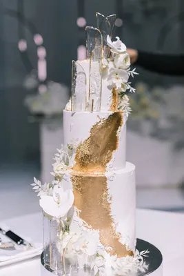 Загадайте свои мечты с нашими уникальными свадебными тортами