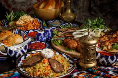 Узбекский навруз: великолепные изображения с декорациями и орнаментами