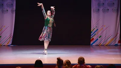 Узбекский танец: фотографии в формате PNG