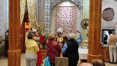 Узбекский танец: изображения в формате JPG для скачивания