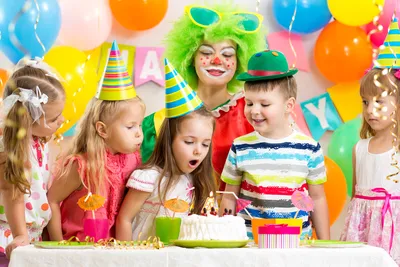 Поздравление клиентов с днём рождения компании в email-рассылке