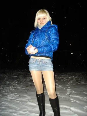 В мини юбке зимой фото фотографии