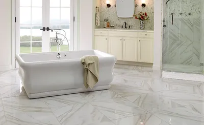 Панно из плитки — важный акцент в дизайне ванной комнаты